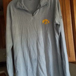 MENS     SWEATRSHIRT SIZE S